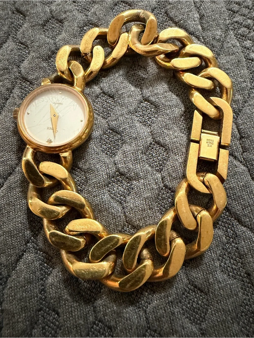 Vintage Timex Gold Tone Chunky Chain Bracelet Watch